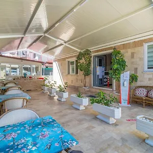  Apartment Near To Center And Turkey